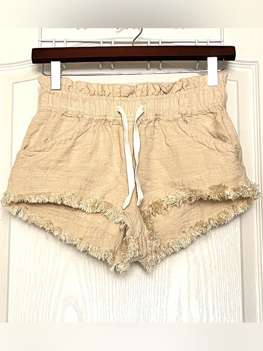 BDG Frankie Paperbag Micro Shorts Beige XS Linen Blend Boho Gorpcore Resortwear